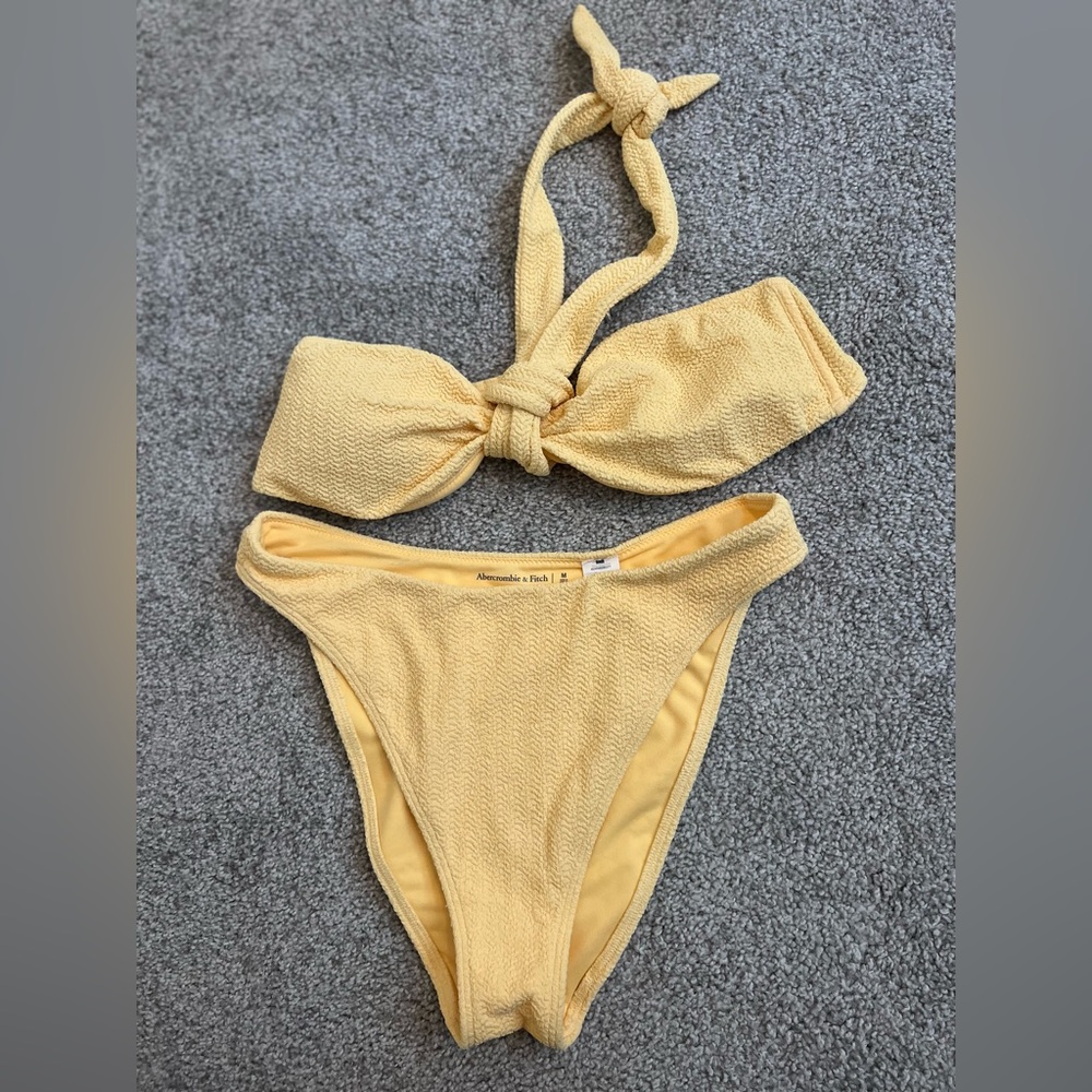 Brand new yellow A&F bikini set. Tags off, never worn.